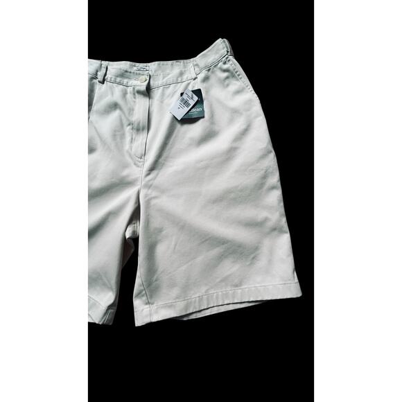 LL Bean Women's Wrinkle-Free Bayside Shorts Ultra High-Rise Hidden Comfort 18 - Picture 7 of 14